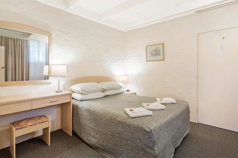 Black Dolphin Resort Motel & Apartments - Accommodation Mount Tamborine 38
