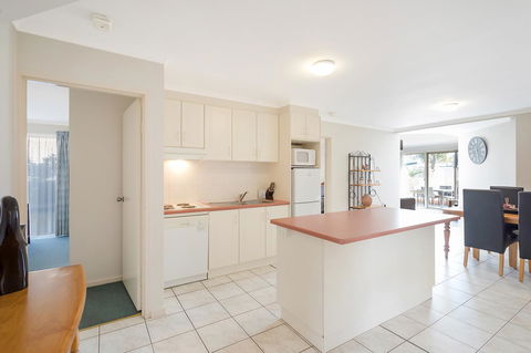 Black Dolphin Resort Motel & Apartments - Accommodation Mount Tamborine 5