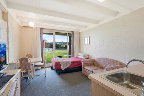 Black Dolphin Resort Motel & Apartments - Accommodation Mount Tamborine 16