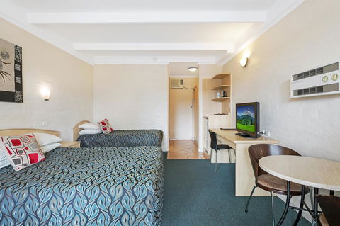Black Dolphin Resort Motel & Apartments - Accommodation Mount Tamborine 12