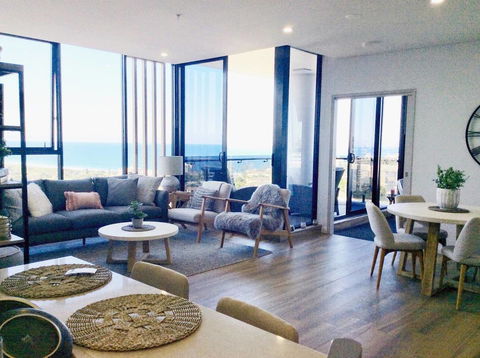 The Lighthouse - Accommodation Mount Tamborine 2