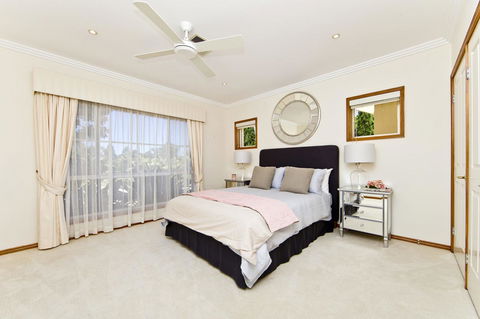 One Mile Mansion - Private Coastal Retreat FREE FAMILY ADVENTURE PASS - Accommodation Mount Tamborine 14