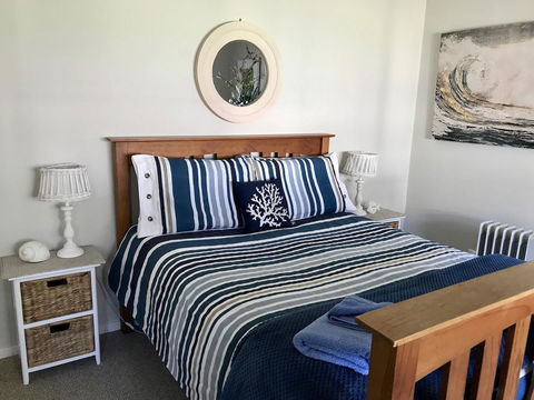 Lakeview Cottage - Accommodation Mount Tamborine 4