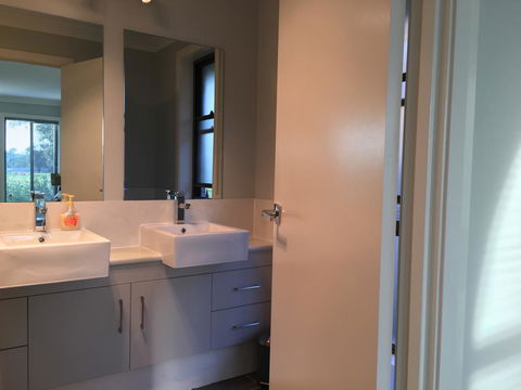 Sydney Amazing Holiday Home Bridal BnB - Accommodation Mount Tamborine 34
