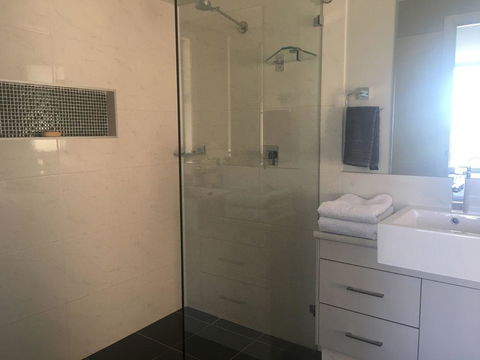 Sydney Amazing Holiday Home Bridal BnB - Accommodation Mount Tamborine 12