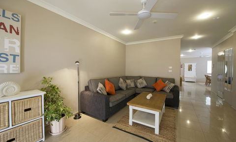 Marty's @ Little Beach - Accommodation Mount Tamborine 11