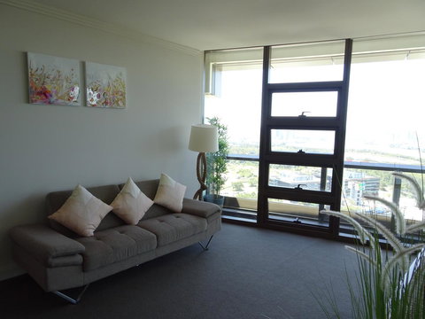 Sydney Olympic Park Apartment - Accommodation Mount Tamborine 4