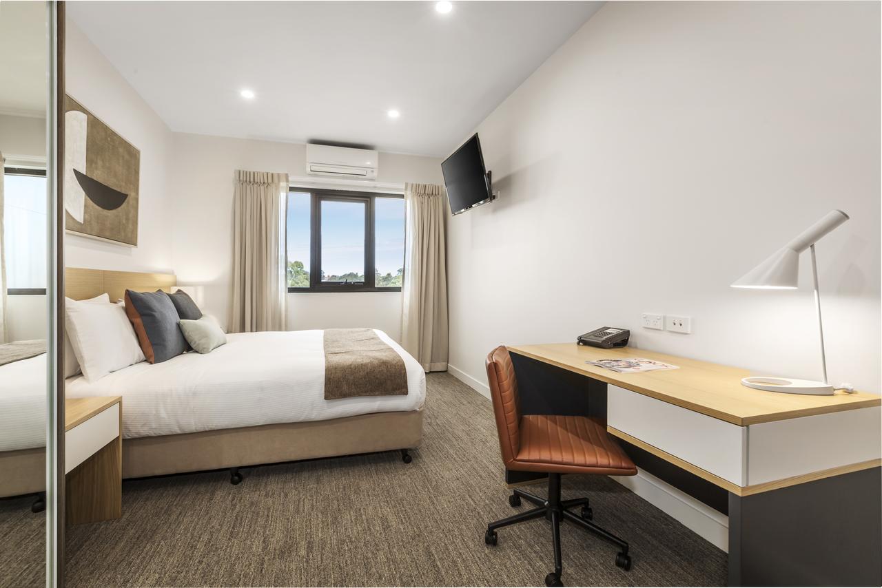 West Nowra NSW Accommodation Mount Tamborine