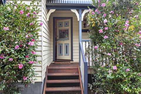 Allegra Cottage Of Leura - Accommodation Mount Tamborine 9