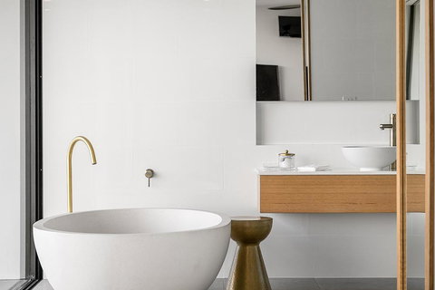 Sundays At Byron - Accommodation Mount Tamborine 16