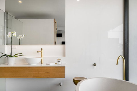 Sundays At Byron - Accommodation Mount Tamborine 27