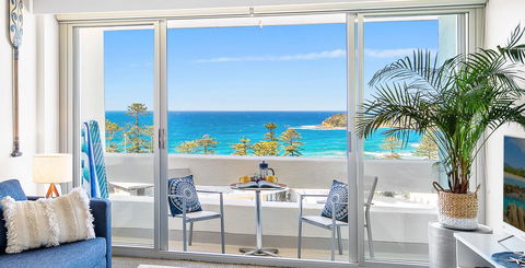 Relaxed Beachside Living - Accommodation Mount Tamborine 0