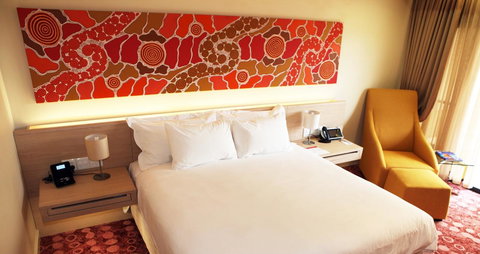 Crowne Plaza Alice Springs Lasseters, An IHG Hotel - Accommodation Mount Tamborine 31