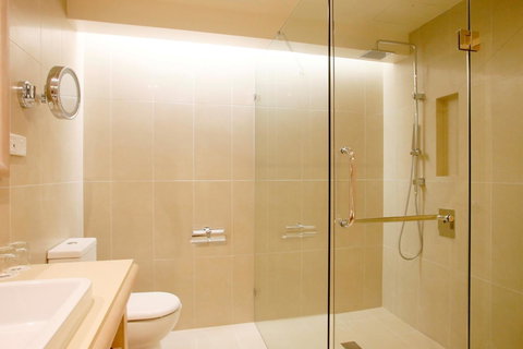 Crowne Plaza Alice Springs Lasseters, An IHG Hotel - Accommodation Mount Tamborine 32