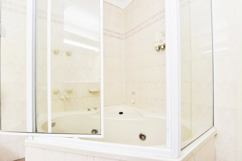 Diplomat Hotel Alice Springs - Accommodation Mount Tamborine 28