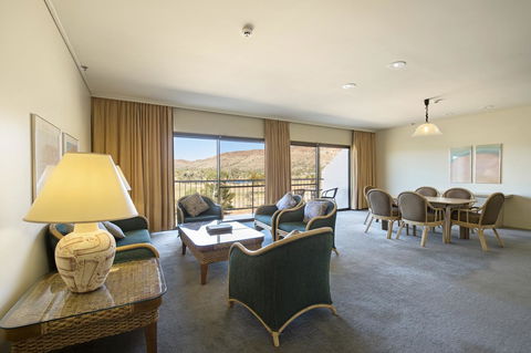 DoubleTree By Hilton Alice Springs - Accommodation Mount Tamborine 33