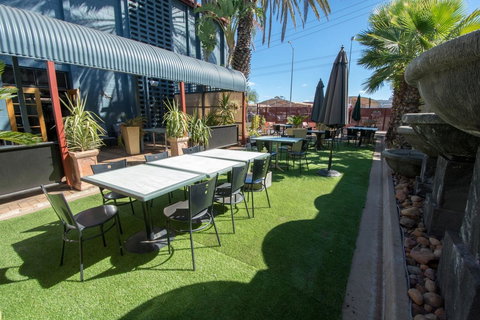 Elkira Court Motel - Accommodation Mount Tamborine 7