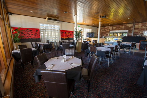 Elkira Court Motel - Accommodation Mount Tamborine 12