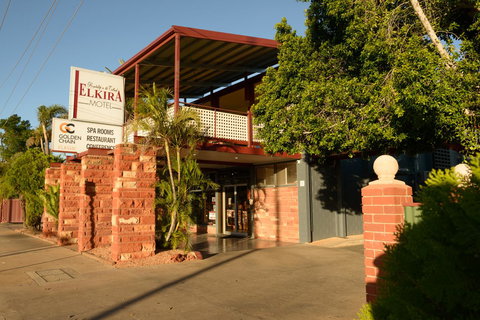 Elkira Court Motel - Accommodation Mount Tamborine 10