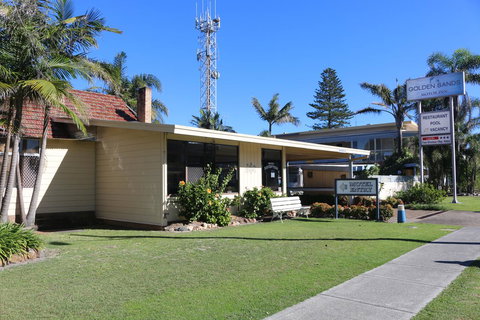 Golden Sands Motor Inn - Accommodation Mount Tamborine 10