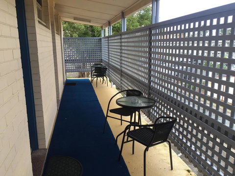 Golden Sands Motor Inn - Accommodation Mount Tamborine 17