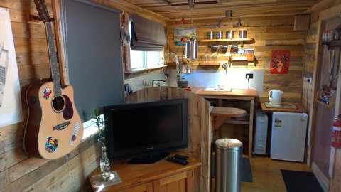 Alice\'s Secret Travellers Inn - Accommodation Mount Tamborine 3