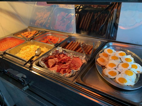 Winnellie Hotel Motel - Accommodation Mount Tamborine 7