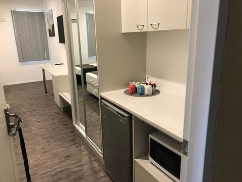 Winnellie Hotel Motel - Accommodation Mount Tamborine 8