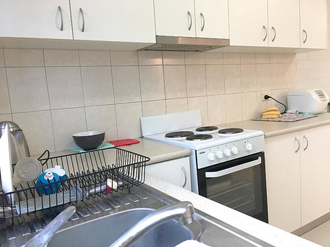 Cozy Room For A Great Stay In Darwin - Excellent Location - Accommodation Mount Tamborine 1