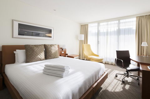 Novotel Canberra - Accommodation Mount Tamborine 15