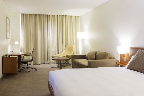 Novotel Canberra - Accommodation Mount Tamborine 33