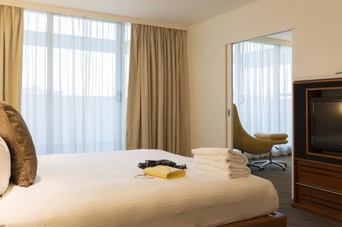 Novotel Canberra - Accommodation Mount Tamborine 40