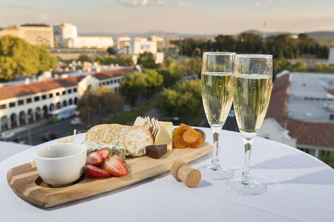 Novotel Canberra - Accommodation Mount Tamborine 36