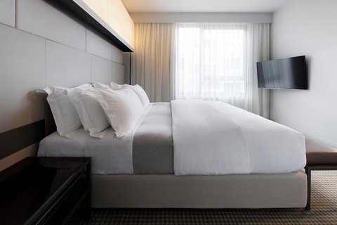 Hotel Realm - Accommodation Mount Tamborine 11