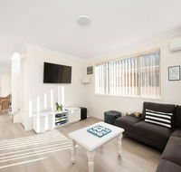 Bombora  Fingal Bay - Accommodation Mount Tamborine