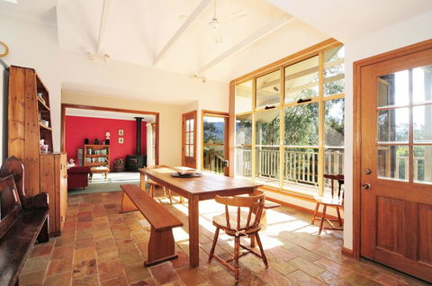 Bonnie Doon - Family Friendly Home! - Accommodation Mount Tamborine 3