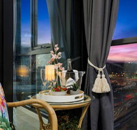 Braddon Penthouse Top Location Netflix WiFi Views - Accommodation Mount Tamborine
