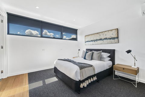 Brand New Beachside Studio Apartment - Accommodation Mount Tamborine 0