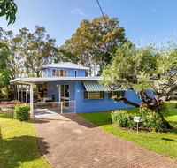 Bribie Beach House Waterfront directly across the road - Solander Esp Banksia Beach - Accommodation Mount Tamborine