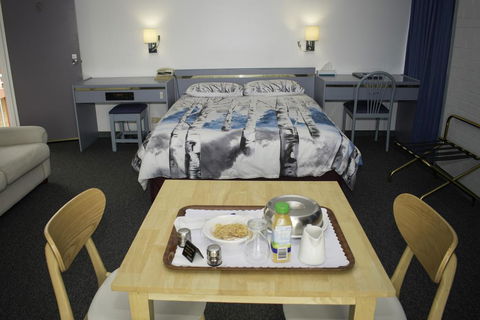 Bridge Motel - Accommodation Mount Tamborine 3