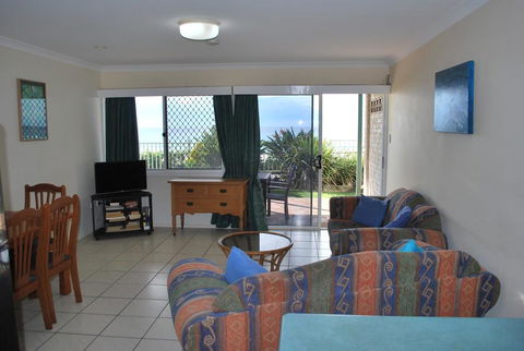BRIGADINE TUGUN, UNIT 2 - Accommodation Mount Tamborine 1