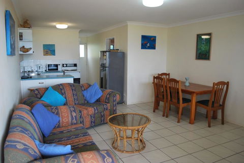 BRIGADINE TUGUN, UNIT 2 - Accommodation Mount Tamborine 2