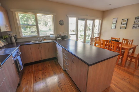 Brigalow Cottage - Accommodation Mount Tamborine 2