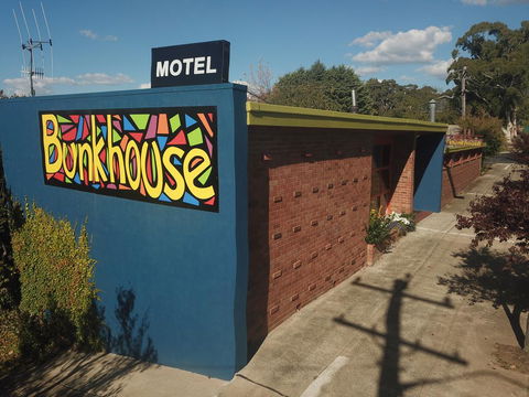 Bunkhouse Motel - Accommodation Mount Tamborine 0