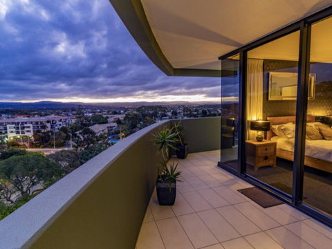 Burleigh Beach 2 Bedroom Apartment - Accommodation Mount Tamborine 2