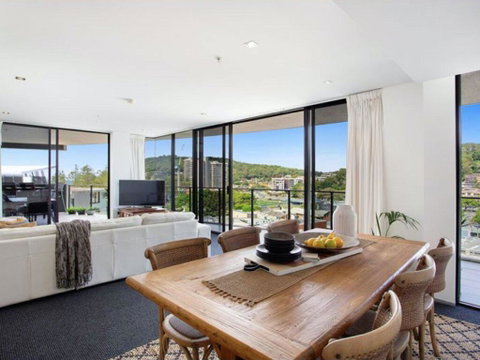 Burleigh Beach 2 Bedroom Apartment - Accommodation Mount Tamborine 0
