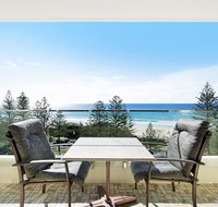 Burleigh Heads Private 2 Bed Ocean View - Accommodation Mount Tamborine