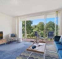 Bushwalk To The Beach From A Tranquil Apartment - Accommodation Mount Tamborine