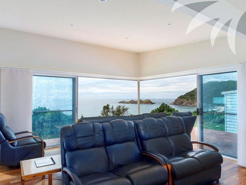 Cair Paravel At Seal Rocks - Accommodation Mount Tamborine 3