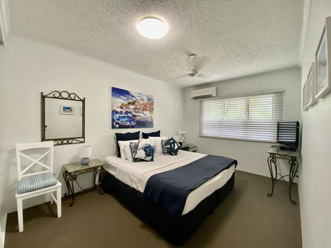 Cairns Beach Resort - Accommodation Mount Tamborine 1